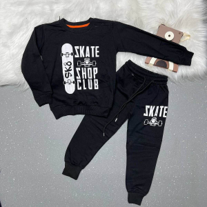 Костюм спортивний на 3,4,5,6 років