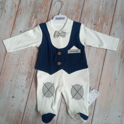 Комбинезон на мальчика на 3,6,9 месяцев