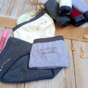 Набір жіночих трусиків, розміри XL